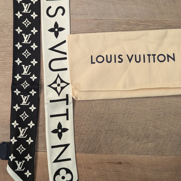 BNIB Louis Vuitton Monogram Infinity BB Bandeau - Picture 6 of 6